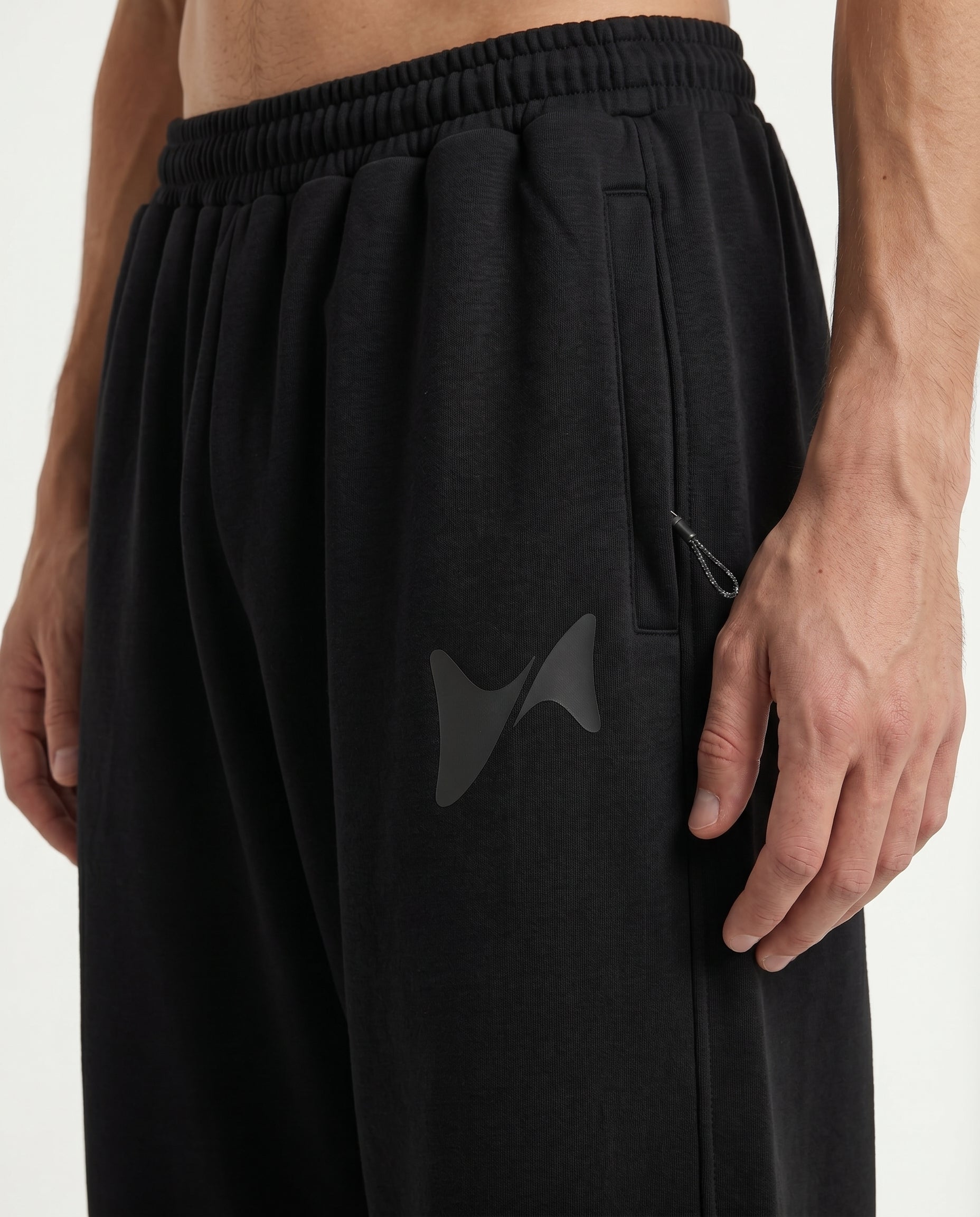 Rush 26 Training Black Shorts