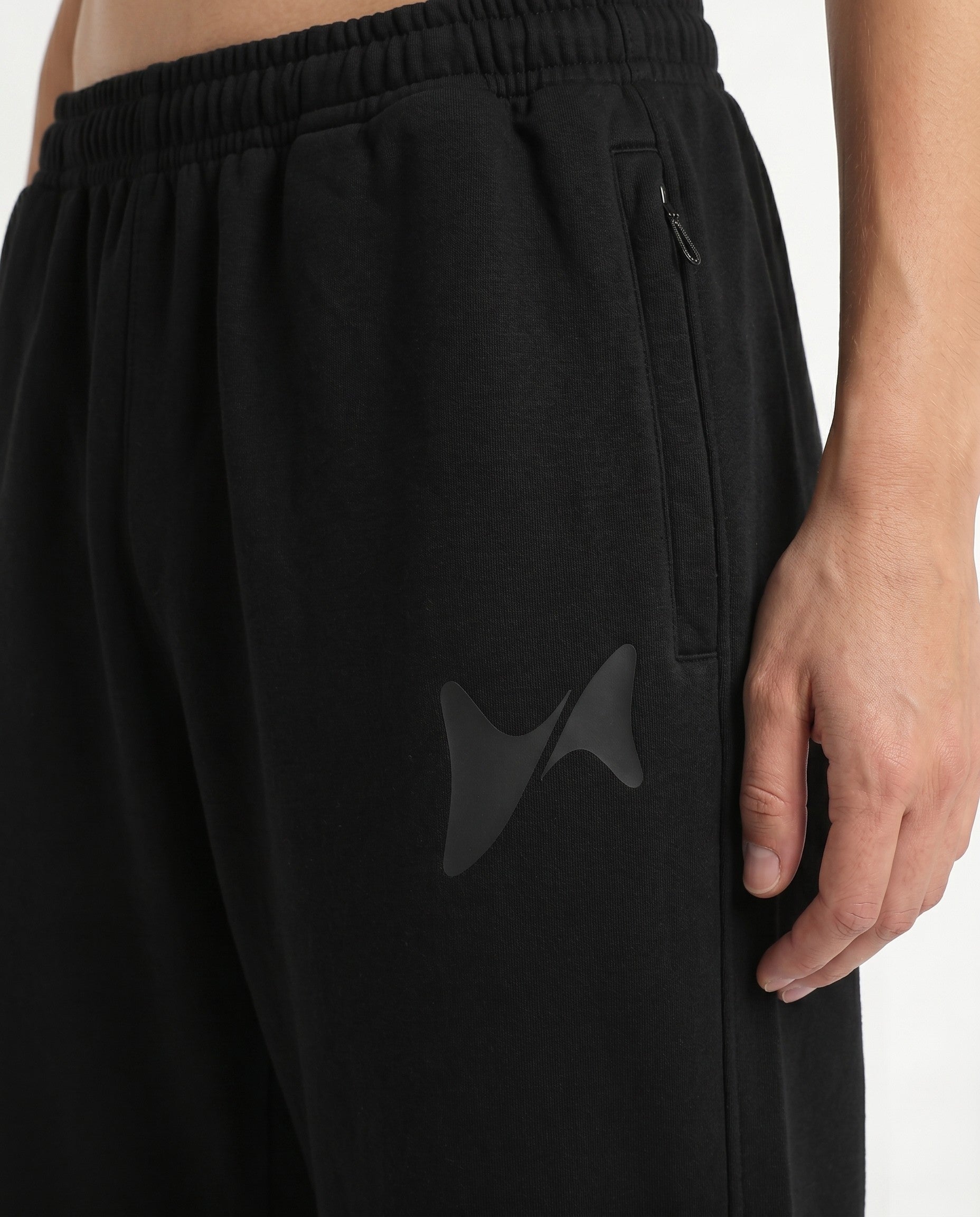 Rush 26 Training Black Pants